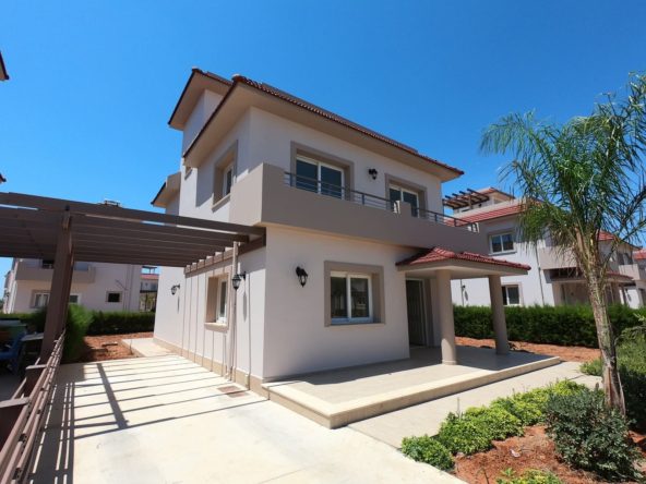 Отдельная вилла в резиденции SeaLife в 800 м от моря